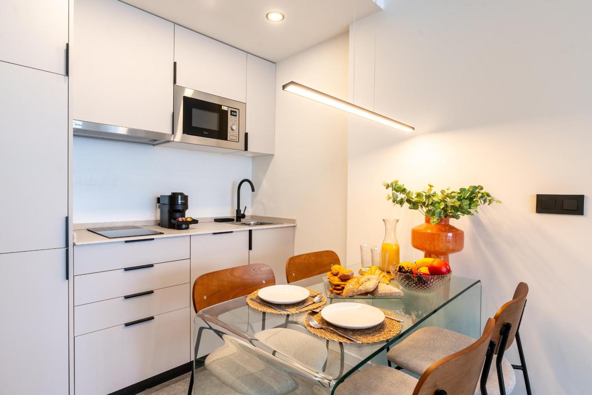 Apartamentos Plaza Espana - Enjoy Sevilla — Photos 3
